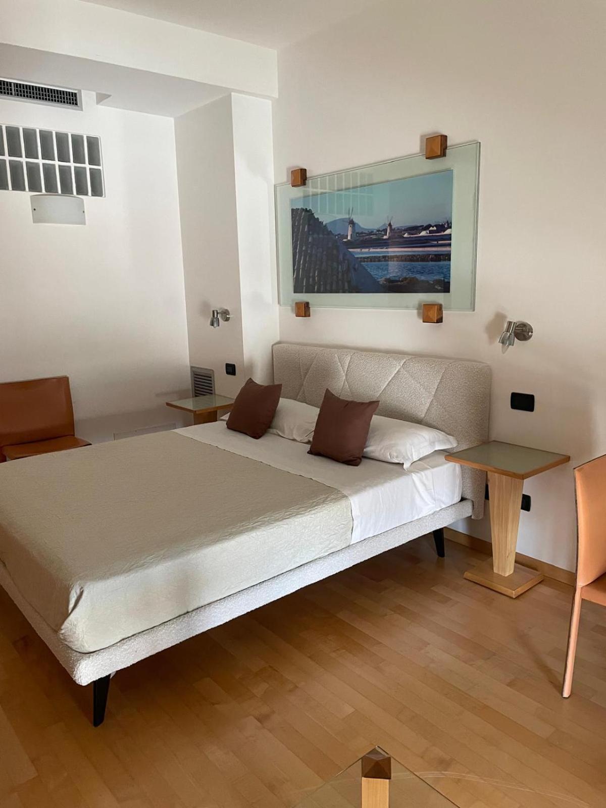Garibaldi Citta' Apartamento Trapani Exterior foto