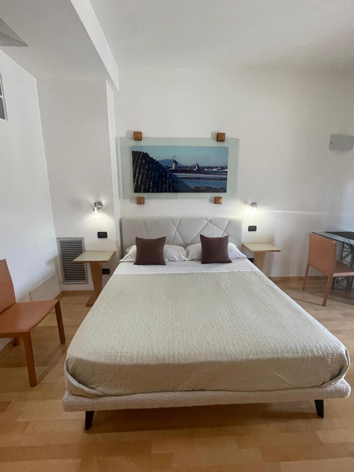 Garibaldi Citta' Apartamento Trapani Exterior foto